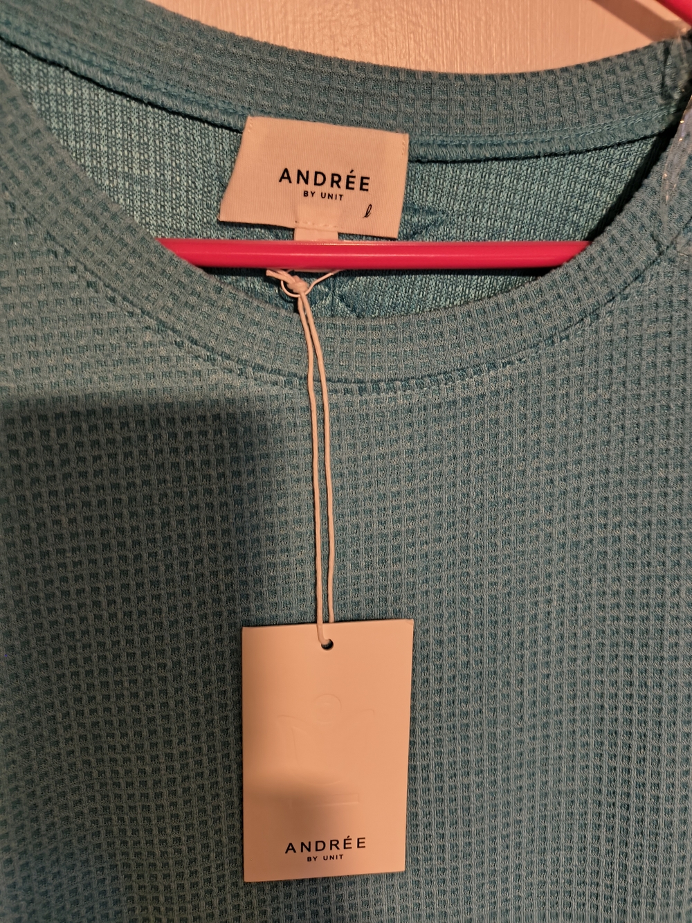 ANDREE BY UNIT Women's Blue Waffle Crewneck Sweater